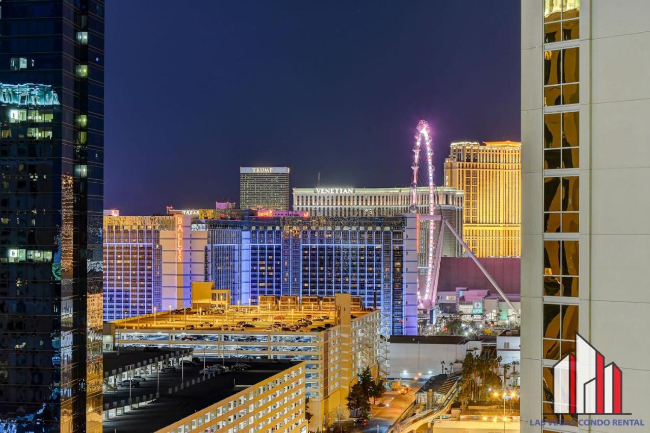 Mgm Signature-25-815 Strip View Balcony Ferienhaus *